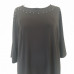 1525 maglia con dettagio  borchie /collo/spalle  95%vi5%ea